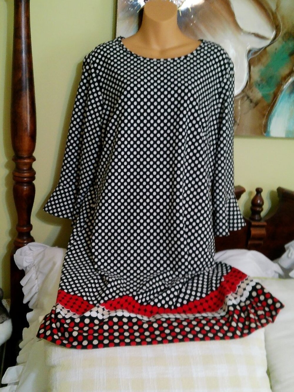 ILE NEW YORK POLKA DOT DRESS GREAT CONDITION SIZE 18